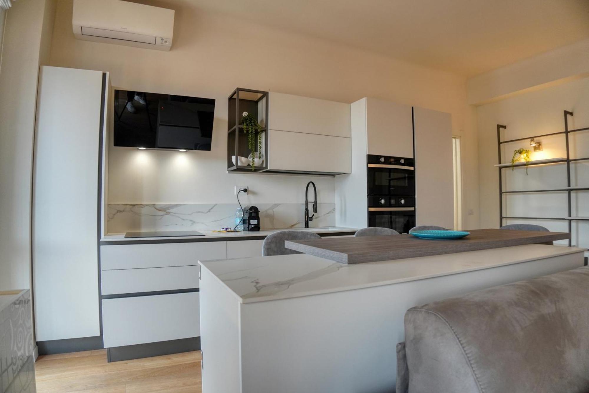 Piranesi Boutique - Modern Design 5 Mins From Linate Airport Apartment